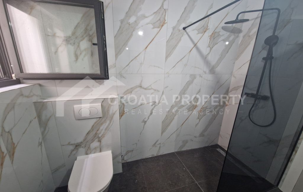 new ground floor apartment (3)