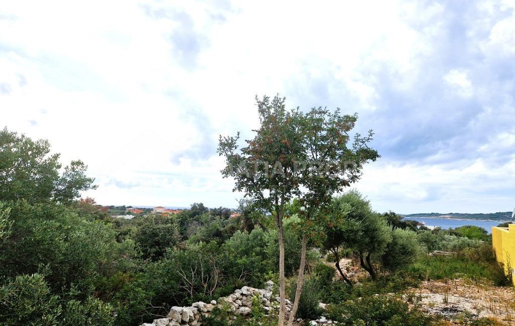 building plot near sea rogoznica - 3500 (2)