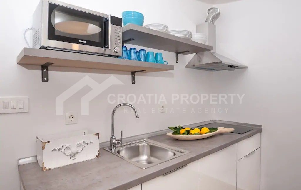 furnished two-bedroom apartment brac (2)