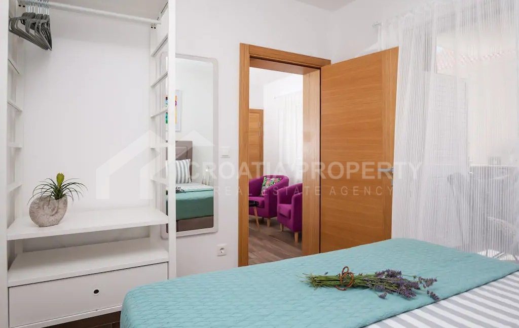 furnished two-bedroom apartment brac (4)