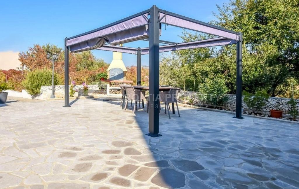 spacious detached house with pool rogoznica - 3517 (3)