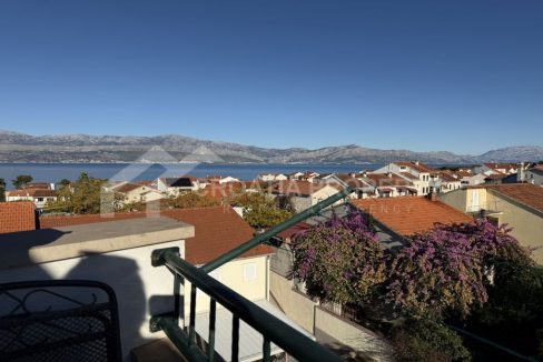 two-bedroom apartment supetar - 3506 (1)