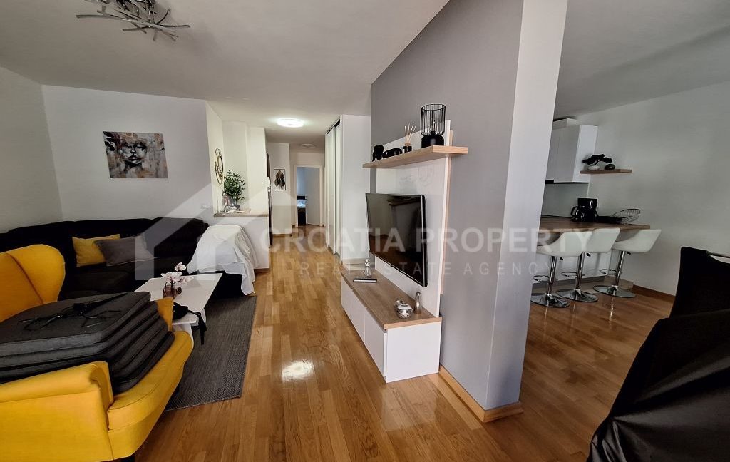 apartment with private pool makarska (6)