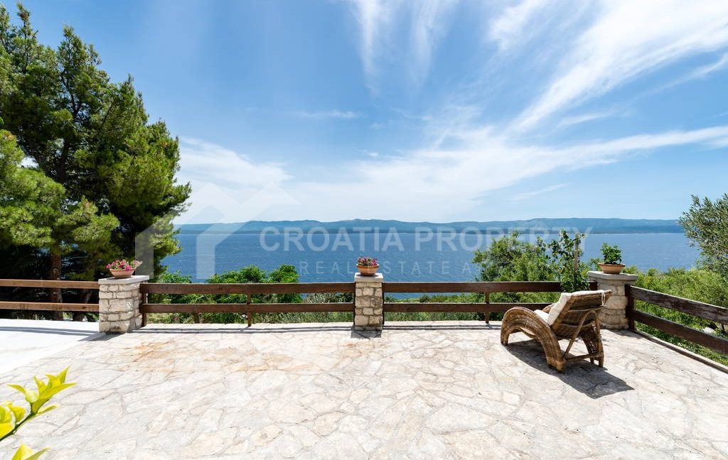 gorgeous stone house brac (5)