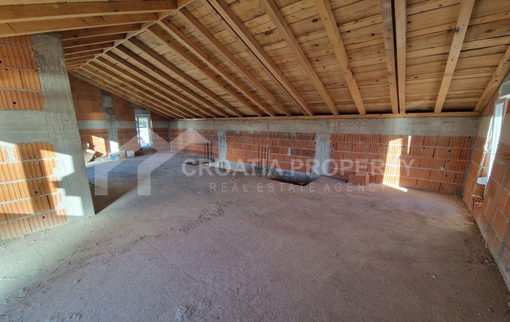 house under construction trogir (6)