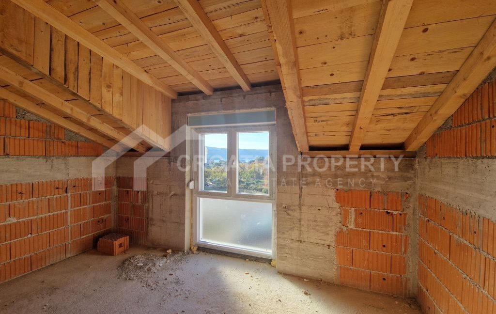 house under construction trogir (7)