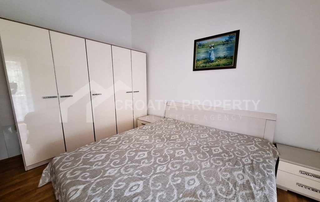 second floor apartment duce (6)