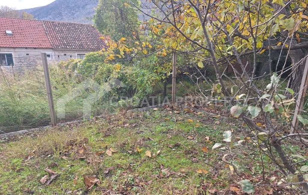 terraced house center zrnovnica (10)