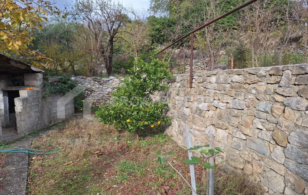 terraced house center zrnovnica (9)