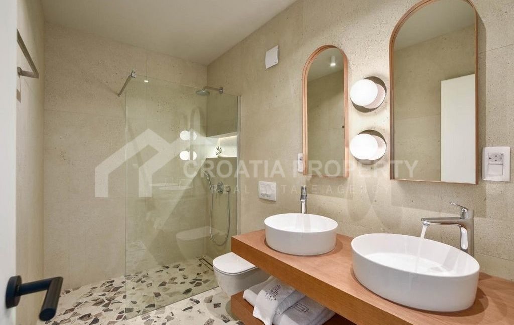 luxury villa with pool rogoznica - 3633 (15)