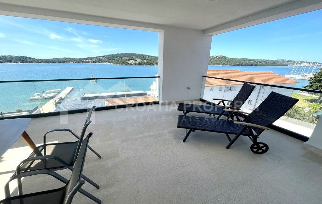 sea view penthouse apartment tisno - 3626 (1)
