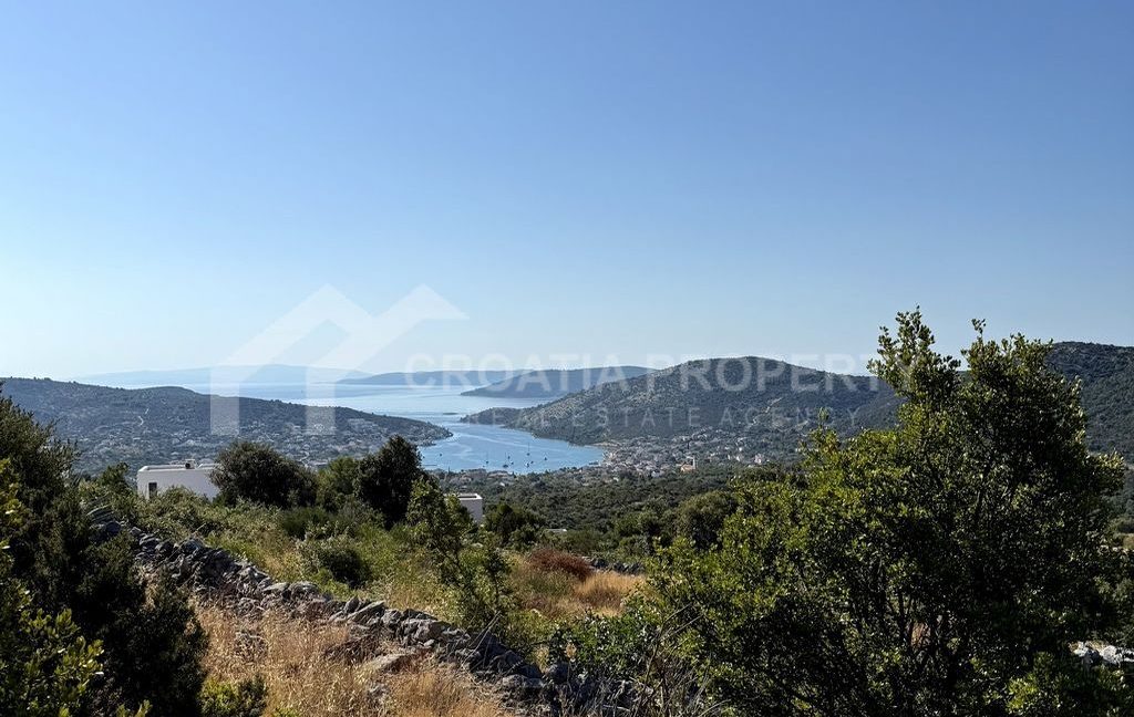 spacious land plot with open view - 3635 (1)