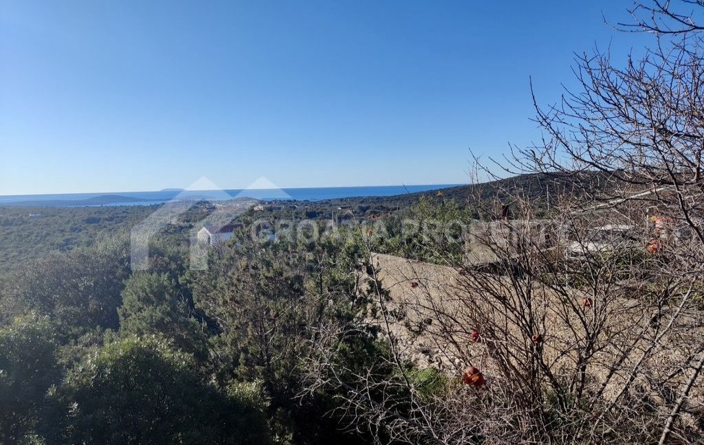 spacious land plot with open view - 3635 (5)