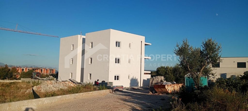 spacious new apartment trogir - 3619 (3)