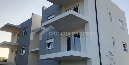 New apartment with garden Trogir