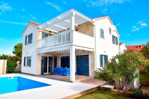 beautiful spacious house tribunj - 3657 (1)