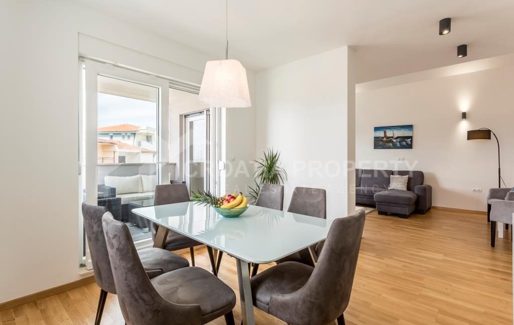 capacious apartment by the beach podstrana - 3639 (14)