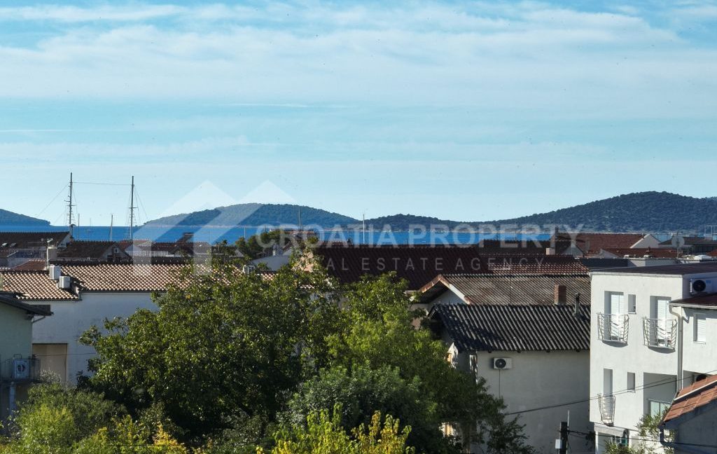 captivating penthouse apartment with sea view vodice - 3679 (4)