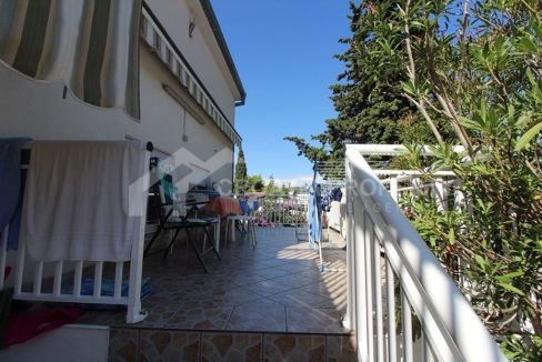 detached house by the beach rogoznica - 3638 (1)