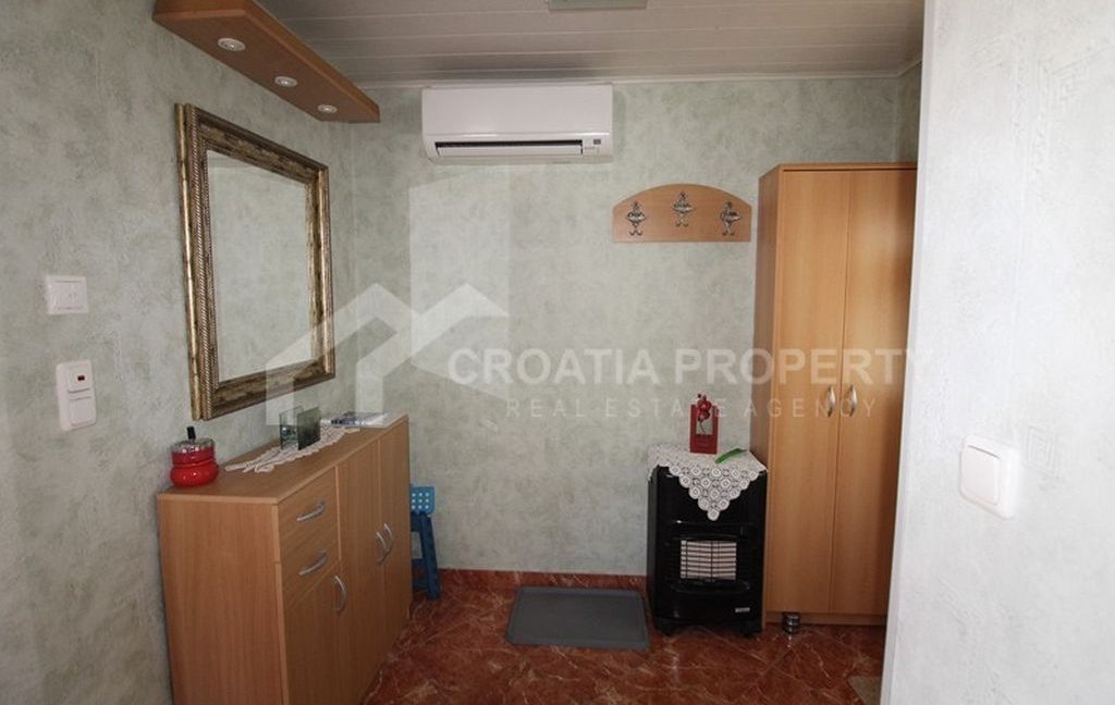 detached house by the beach rogoznica (8)