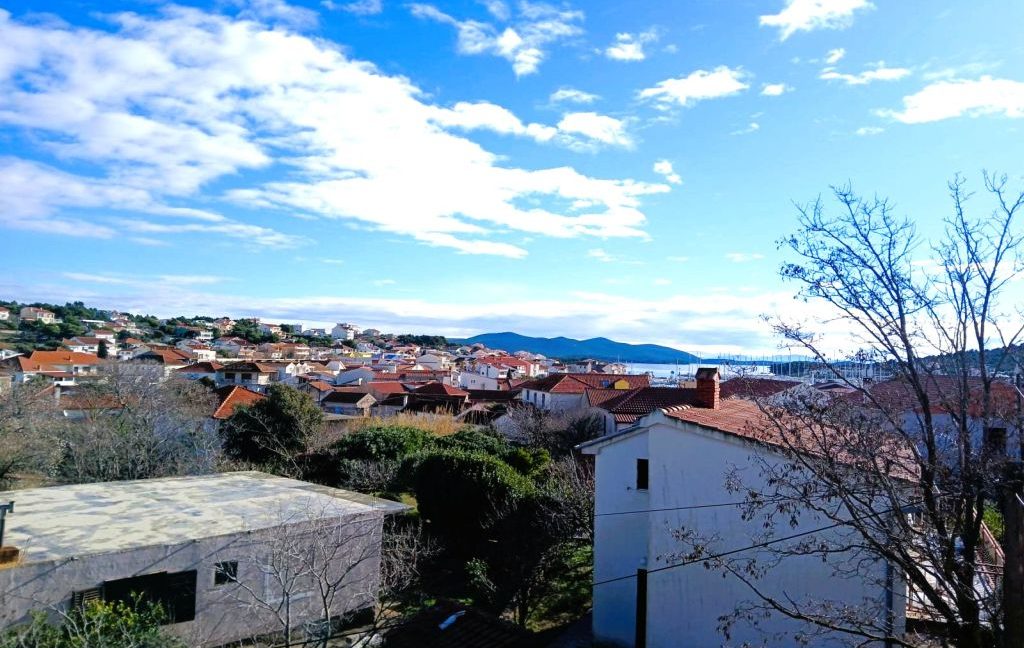 detached house with big garden murter - 3681 (10)