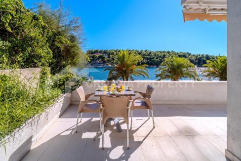 first row apartment with parking space brac - 3675 (1)