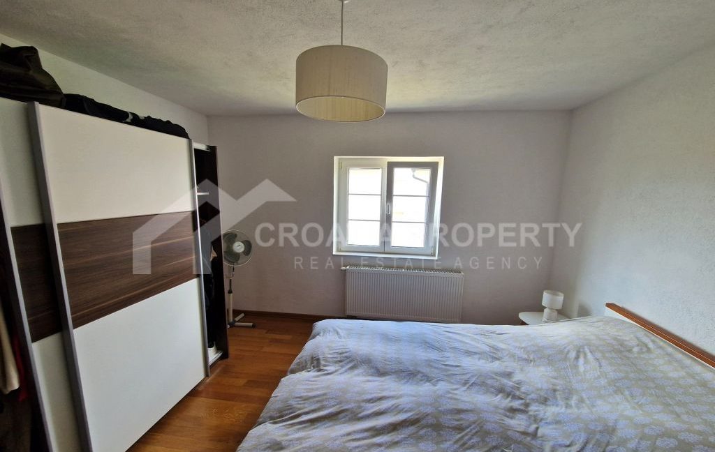 mediterranean style house with cultivated garden ciovo - 3680 (15)