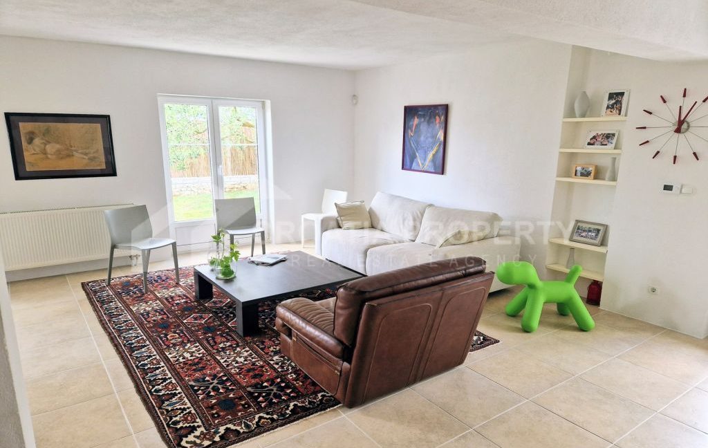 mediterranean style house with cultivated garden ciovo - 3680 (5)