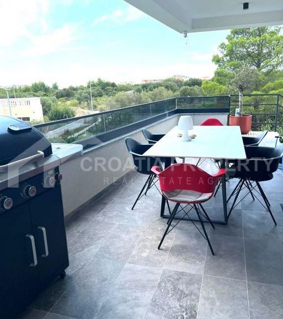 modern fully furnished apartment with garden vodice - 3674 (10)