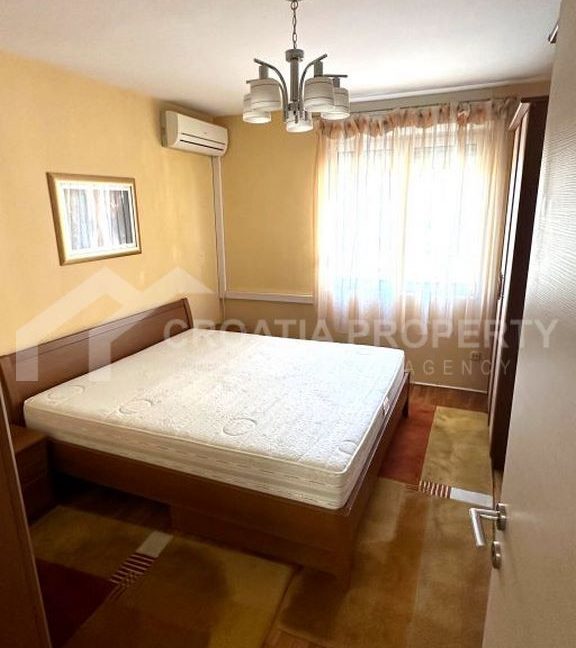 spacious apartment near the beach split - 3647 (10)