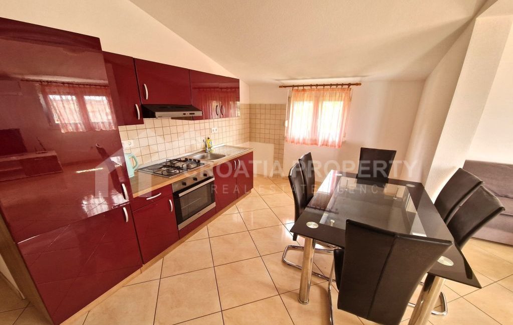 spacious apartment with sea view ciovo (2)