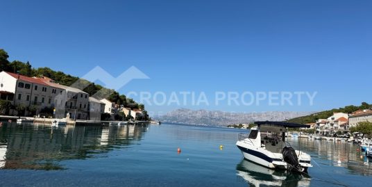 Prostrano građevinsko zemljište u blizini mora Brač