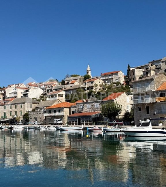 spacious building plot near the sea brac - 3684 (5)