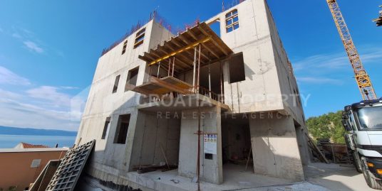 Zwei-Zimmer-Apartment mit Meerblick Omis