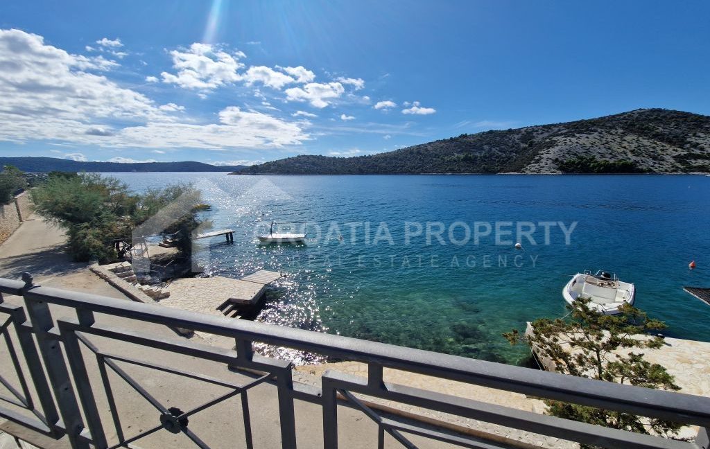 exclusive first row villa marina - 3691 (19)