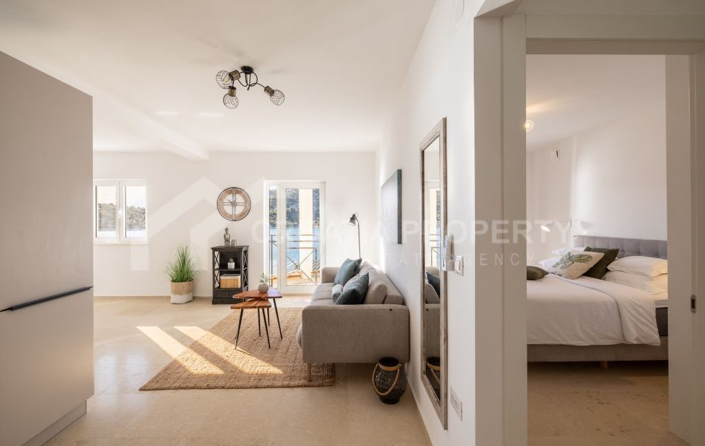 exclusive first row villa marina - 3691 (6)