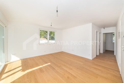 immediate occupancy apartment zaostrog - 3688 (1)