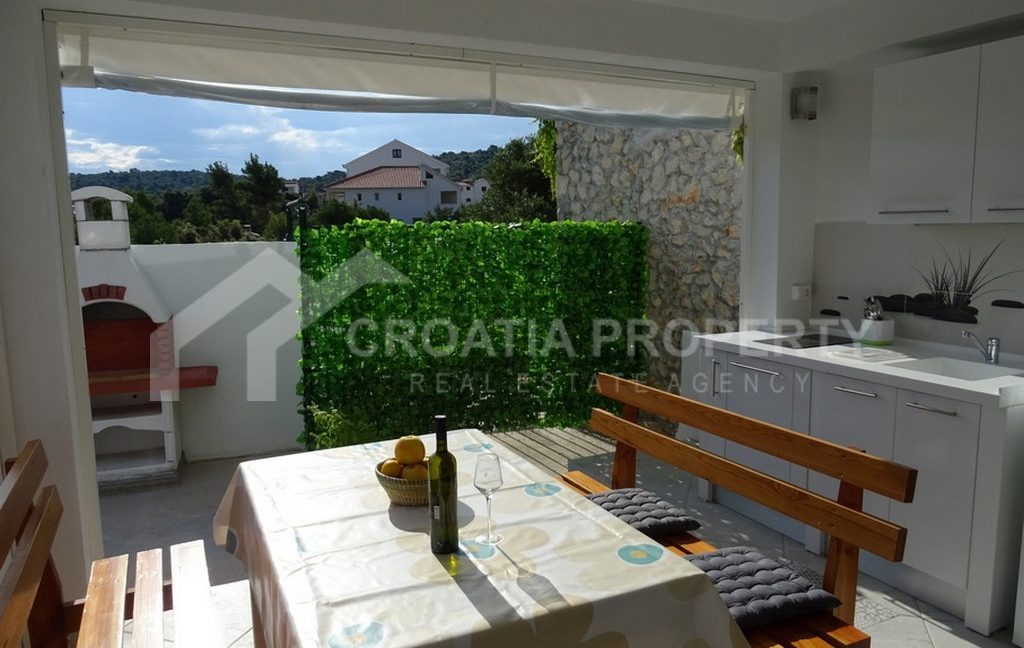 beautiful villa near the sea rogoznica - 3727 (10)