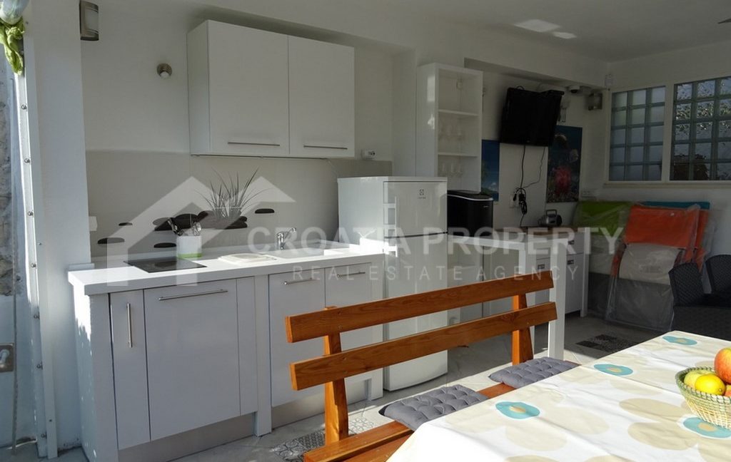 beautiful villa near the sea rogoznica - 3727 (12)