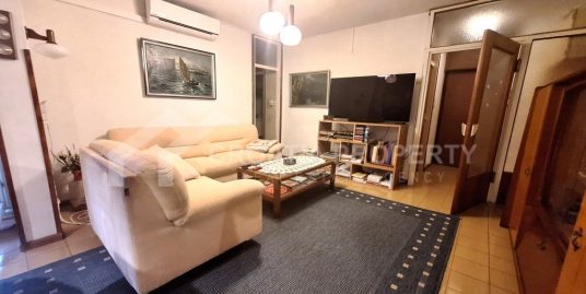 Commodious first floor apartment Split