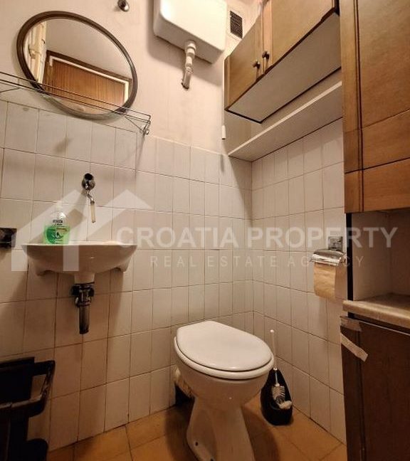 commodious first floor apartment split - 3720 (9)