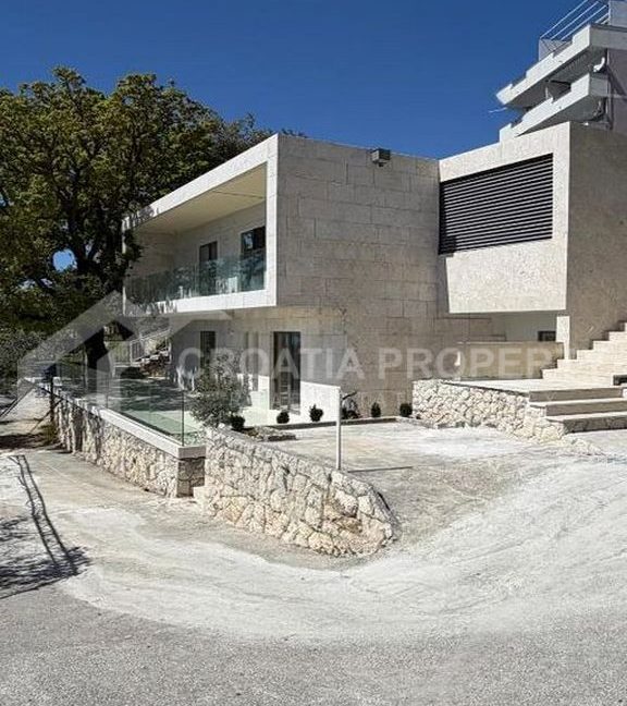 seashore house with a view omis (11)