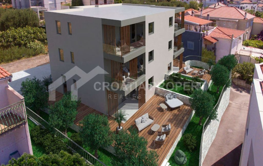 spacious apartment near the city centre solin - 3726 (1)