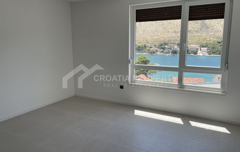 alluring penthouse with sea view grebastica - 3742 (10)