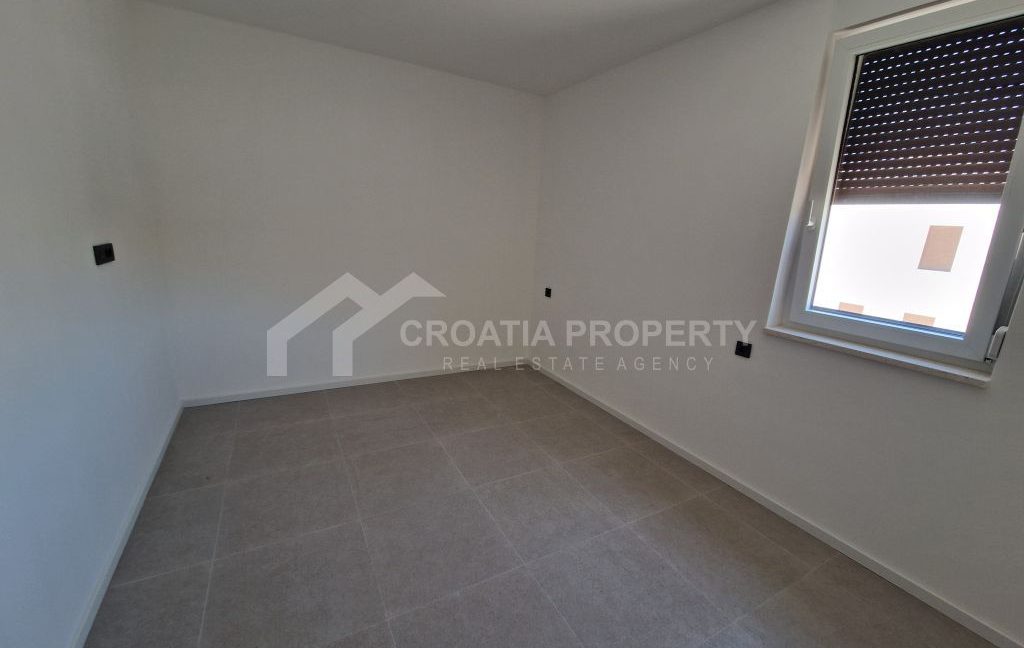 alluring penthouse with sea view grebastica - 3742 (12)