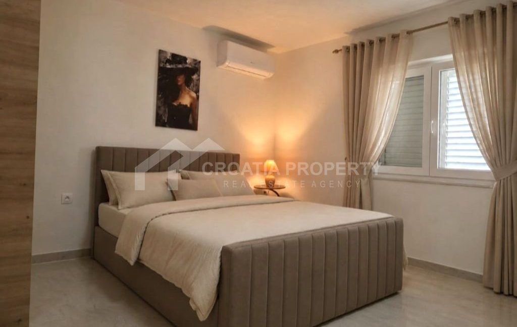 cozy house near the centre and beach orebic - 3743 (10)