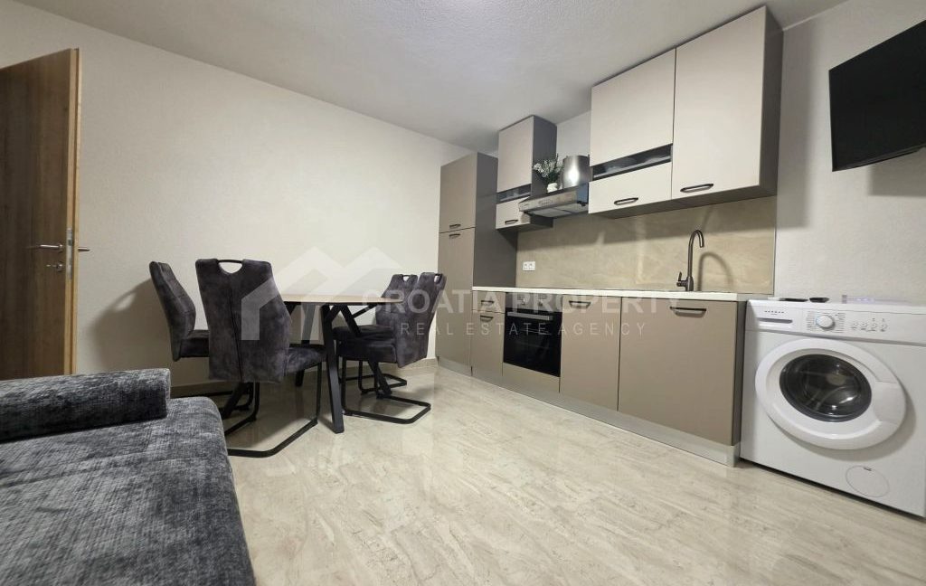 cozy house near the centre and beach orebic - 3743 (8)