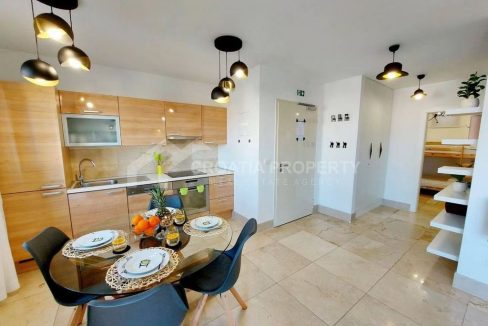 furnished apartment near the beach ciovo - 3754 (1)