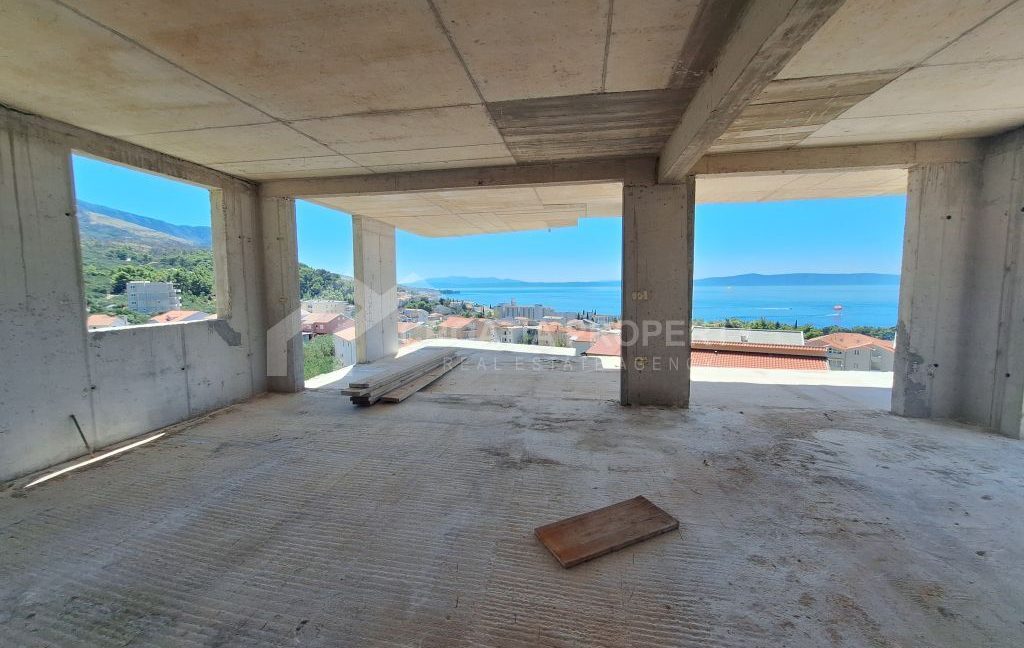 luxury penthouse with a view tucepi (3) - 1K JPEG