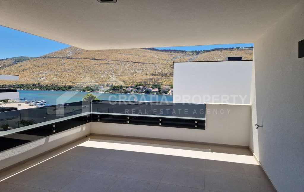new penthouse near the beach grebastica - 3738 (1)